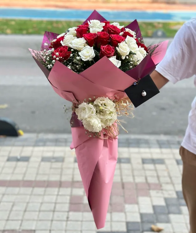 kırmızı beyaz mix Gül (main)